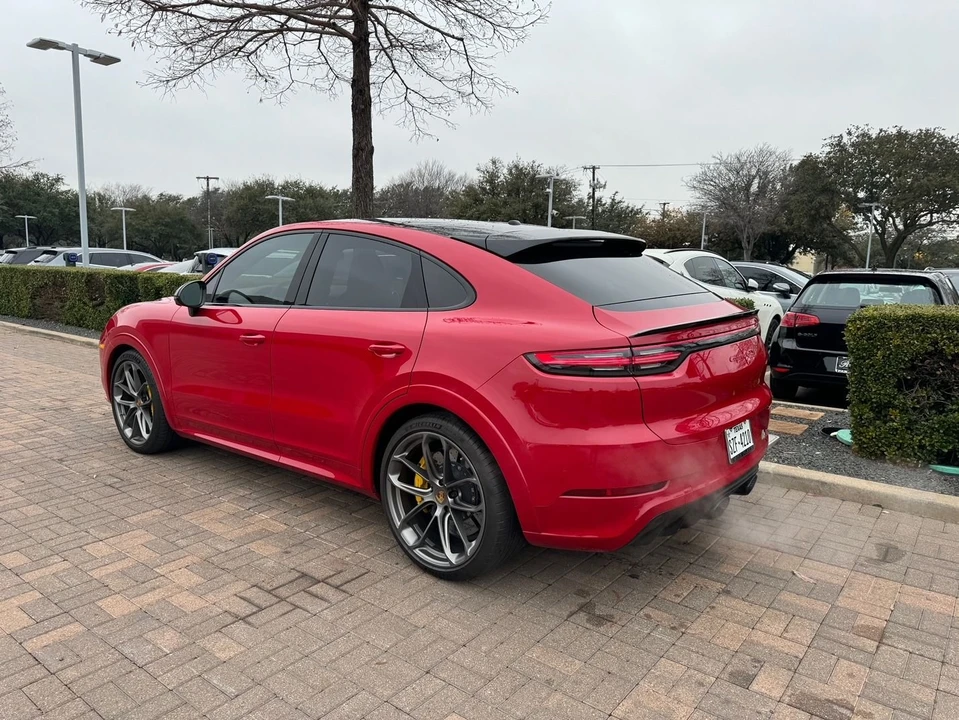 2021 Porsche 9Y0/9Y3 Cayenne GTS - Image 16 of 19
