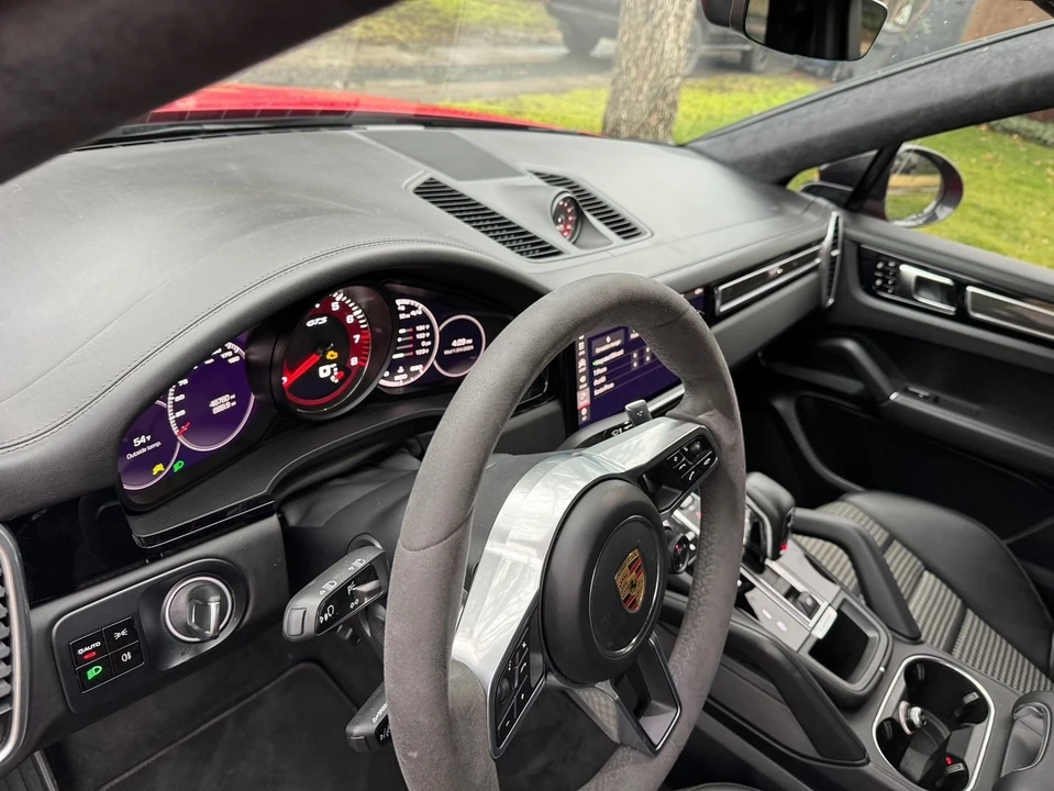2021 Porsche 9Y0/9Y3 Cayenne GTS - Image 6 of 19