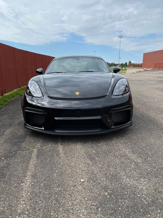 2021 Porsche 718 Cayman GT4 - Image 2 of 16