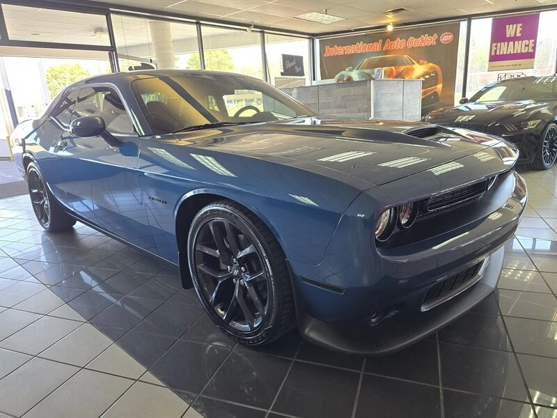 2021 Dodge Challenger 3rd Gen - Image 3 of 4