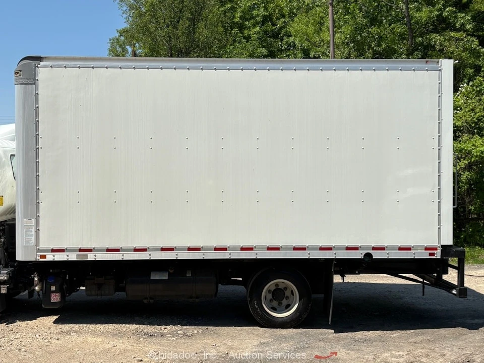 2021 Chevrolet Silverado - Image 9 of 12