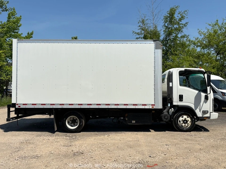 2021 Chevrolet Silverado - Image 6 of 12
