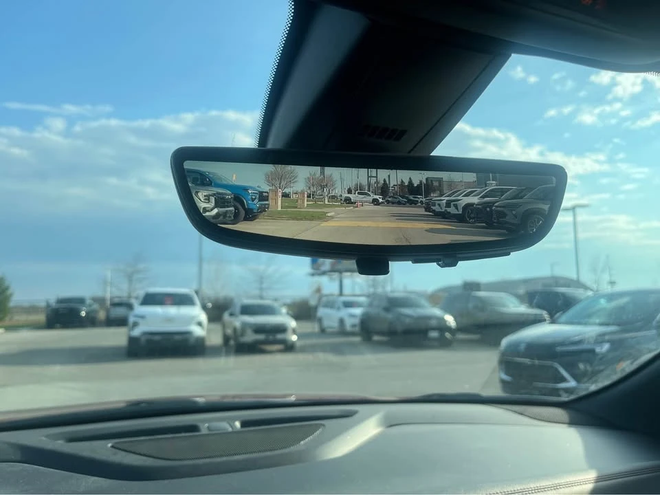 2021 Chevrolet Blazer - Image 12 of 13