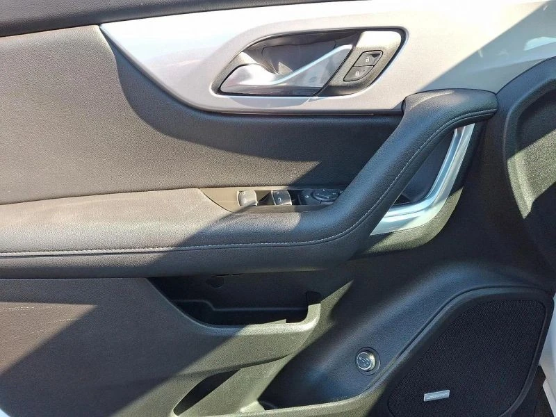 2021 Chevrolet Blazer - Image 12 of 12