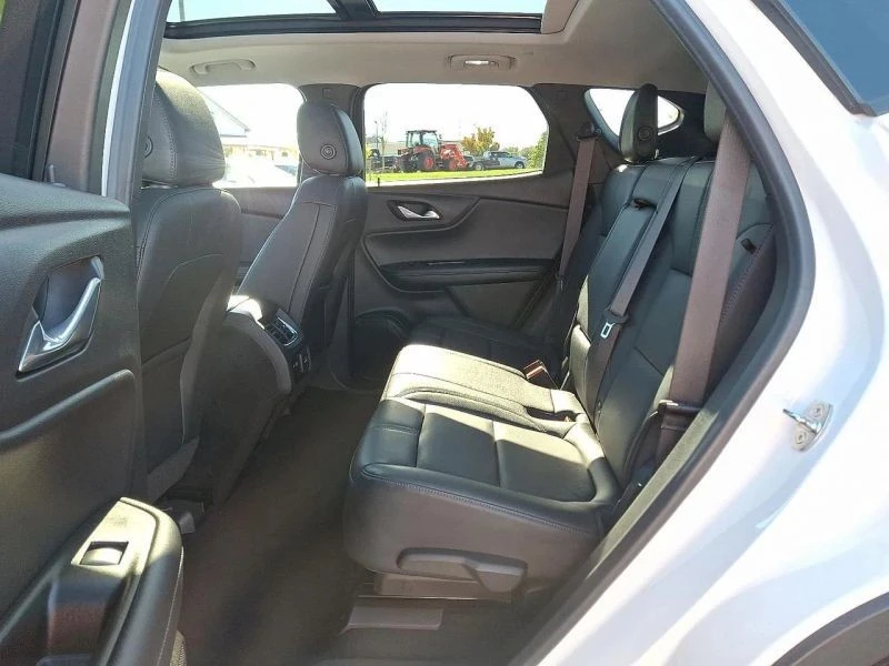 2021 Chevrolet Blazer - Image 10 of 12