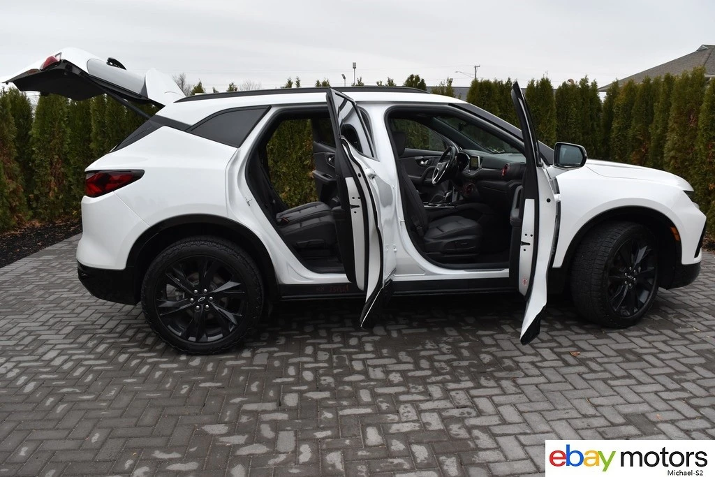 2021 Chevrolet Blazer - Image 19 of 21