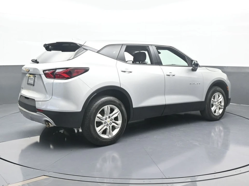 2021 Chevrolet Blazer - Image 6 of 12