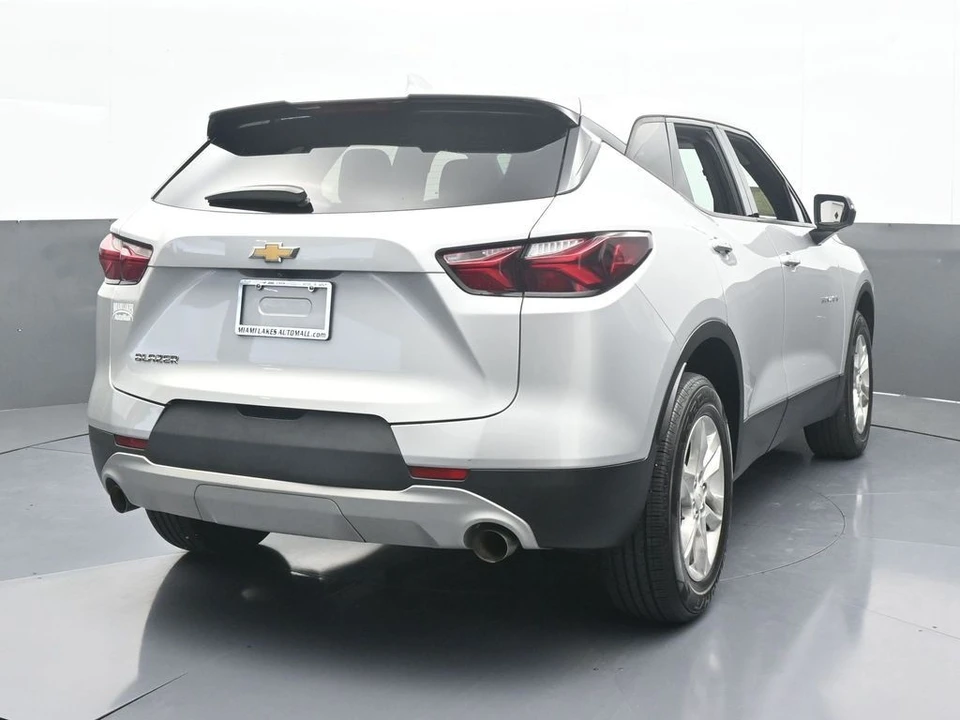 2021 Chevrolet Blazer - Image 5 of 12