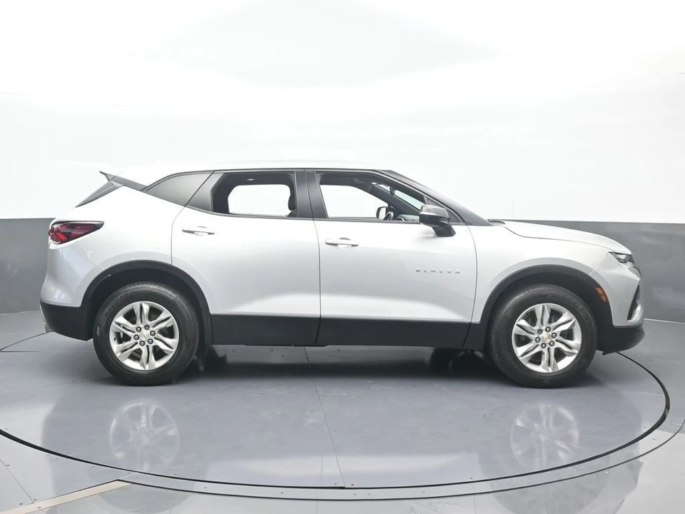 2021 Chevrolet Blazer - Image 7 of 12