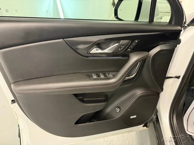 2021 Chevrolet Blazer - Image 15 of 21