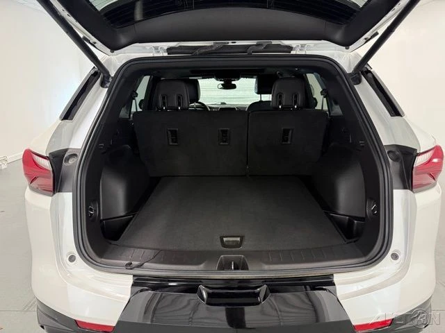 2021 Chevrolet Blazer - Image 8 of 21