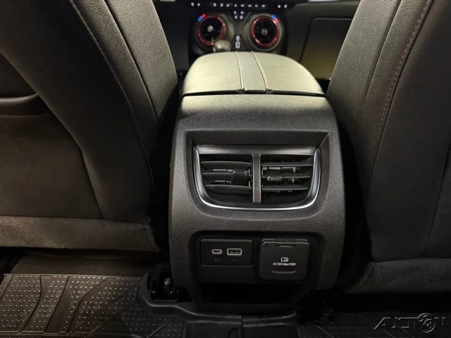 2021 Chevrolet Blazer - Image 19 of 21