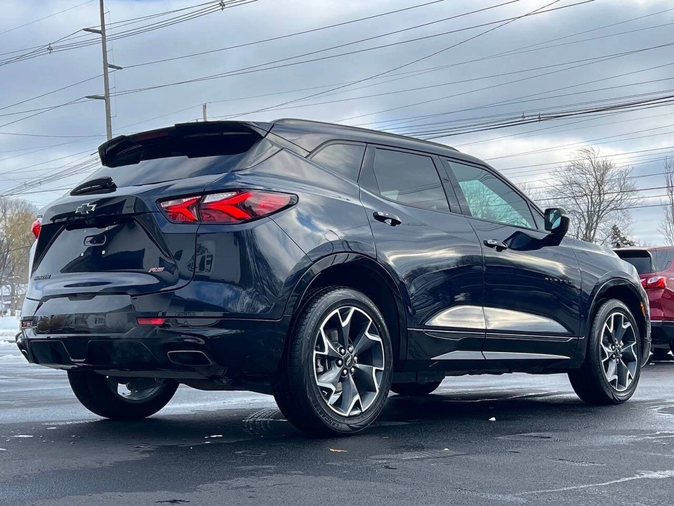 2021 Chevrolet Blazer - Image 18 of 21