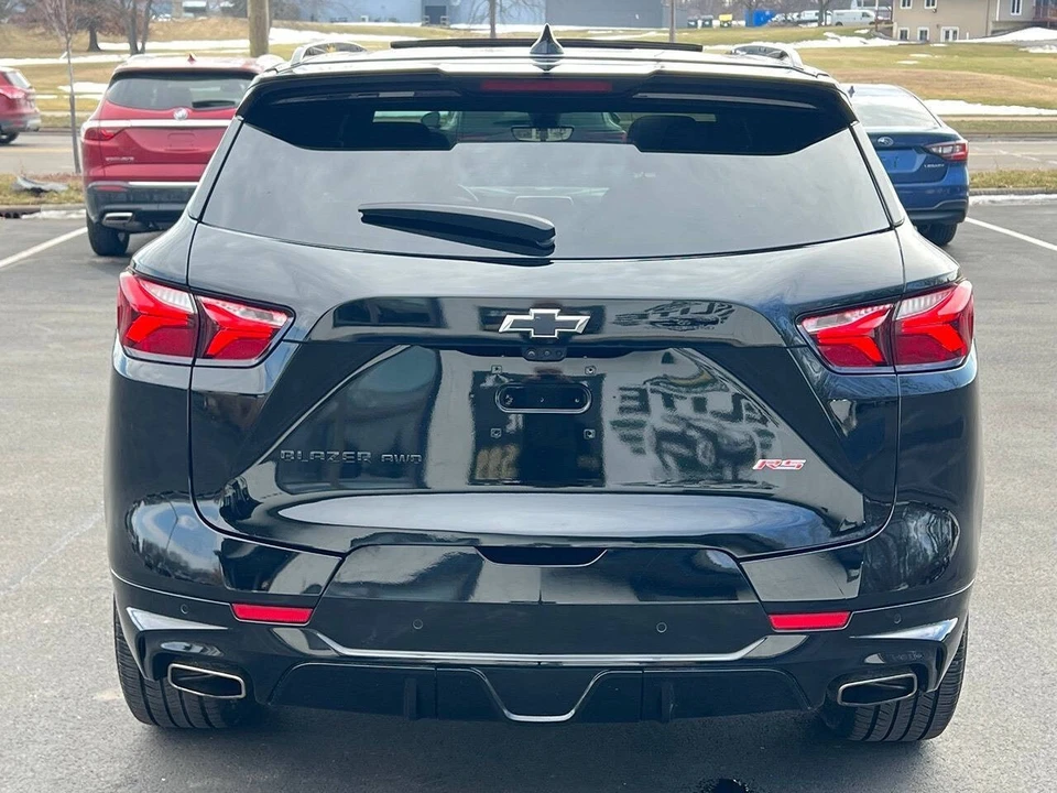 2021 Chevrolet Blazer - Image 18 of 21