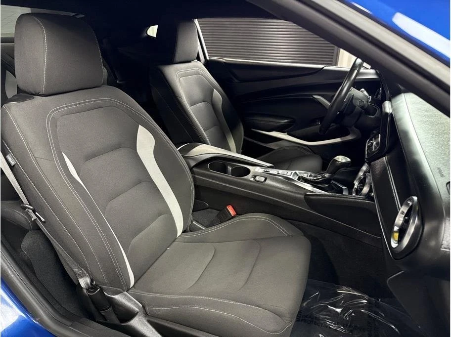 2021 Chevrolet Camaro 6th Gen - Image 7 of 16
