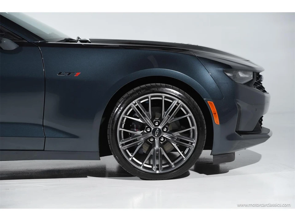 2021 Chevrolet Camaro 6th Gen - Image 9 of 31