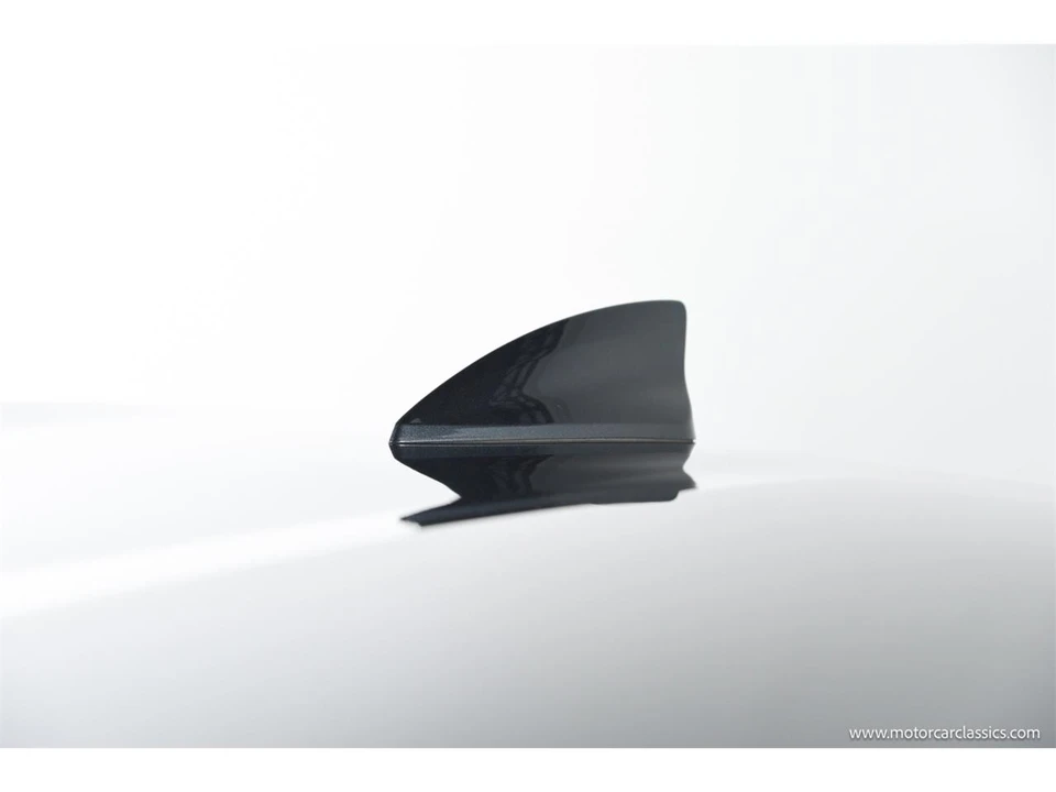 2021 Chevrolet Camaro 6th Gen - Image 15 of 31