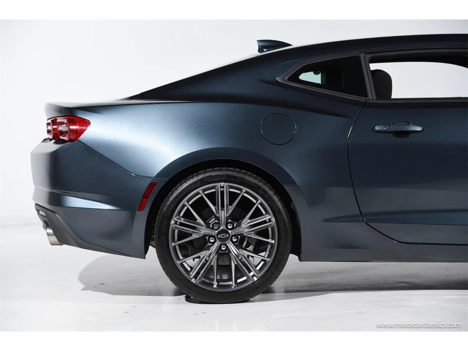 2021 Chevrolet Camaro 6th Gen - Image 10 of 31
