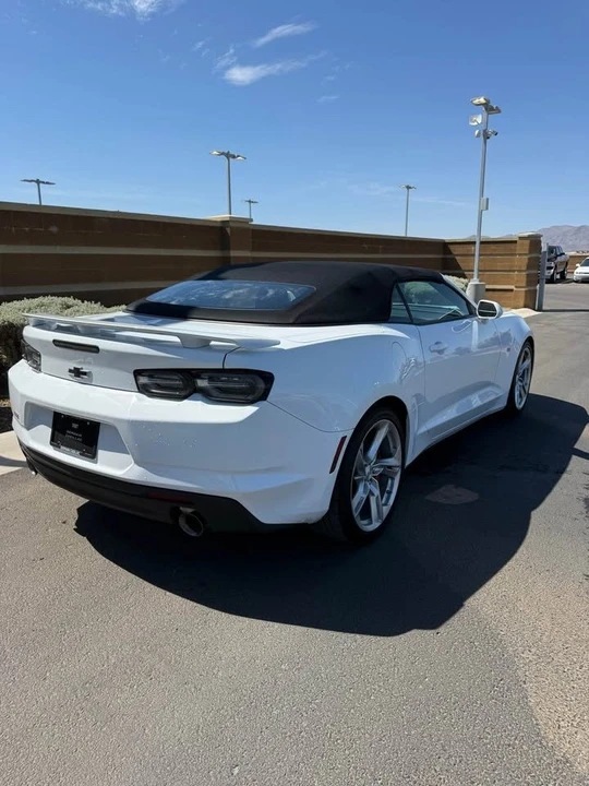 2021 Chevrolet Camaro 6th Gen - Image 2 of 11