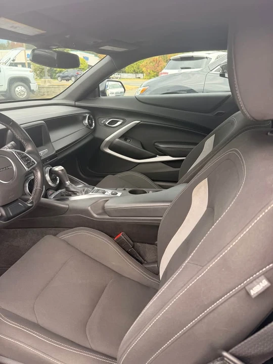 2021 Chevrolet Camaro 6th Gen - Image 10 of 13