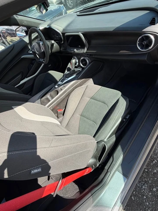 2021 Chevrolet Camaro 6th Gen - Image 8 of 14