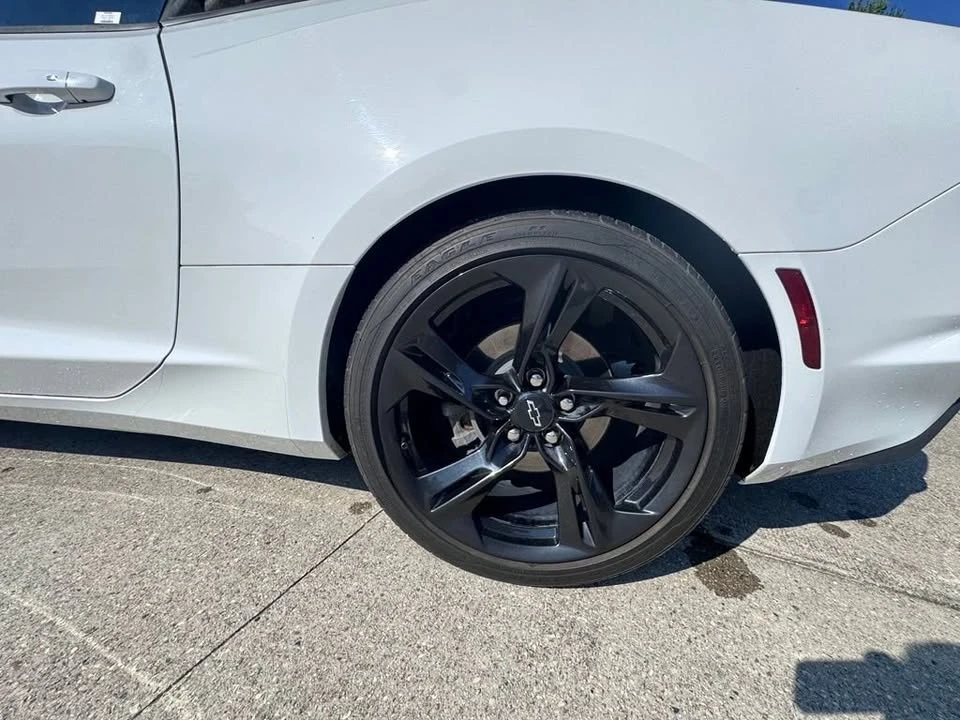2021 Chevrolet Camaro 6th Gen - Image 14 of 20