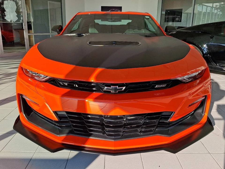 2021 Chevrolet Camaro SS 6th Gen - Image 2 of 31