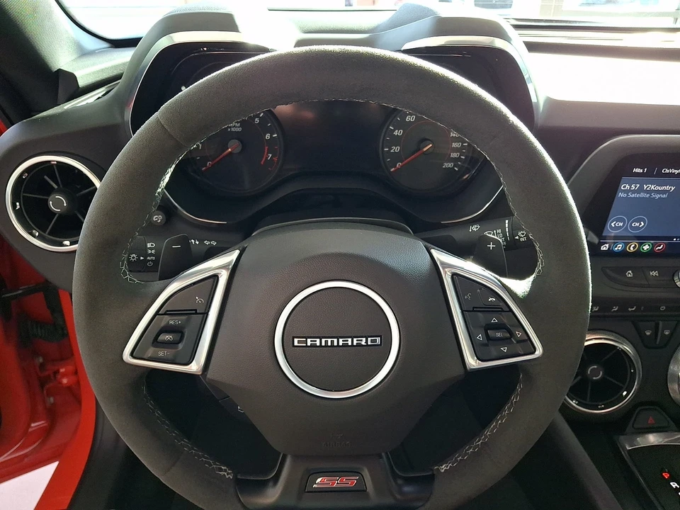 2021 Chevrolet Camaro SS 6th Gen - Image 10 of 31