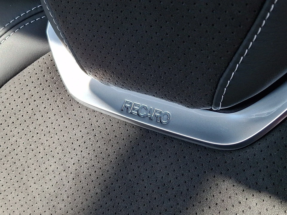 2021 Chevrolet Camaro SS 6th Gen - Image 28 of 31