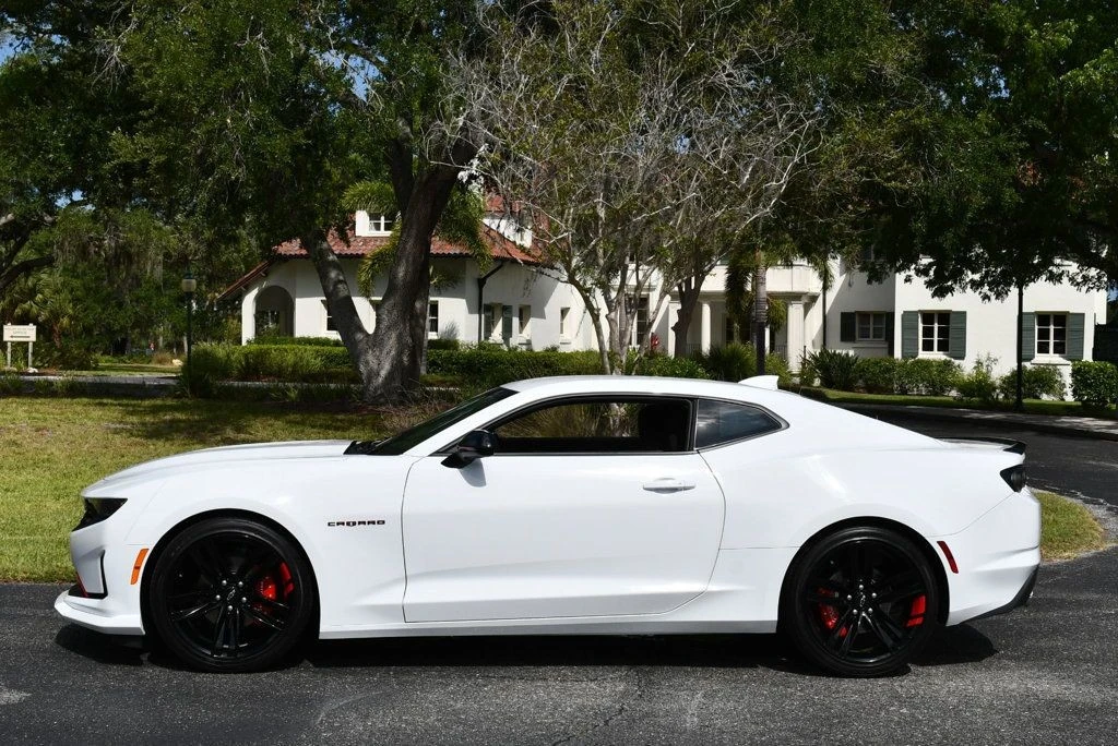 2021 Chevrolet Camaro 6th Gen - Image 27 of 31