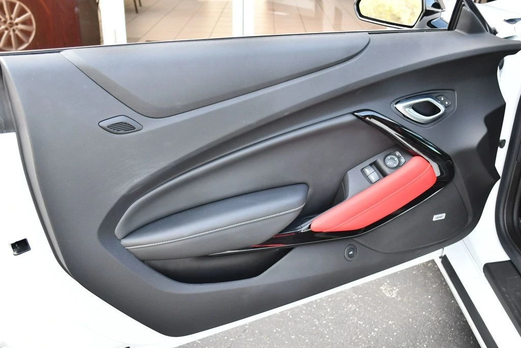 2021 Chevrolet Camaro 6th Gen - Image 12 of 31
