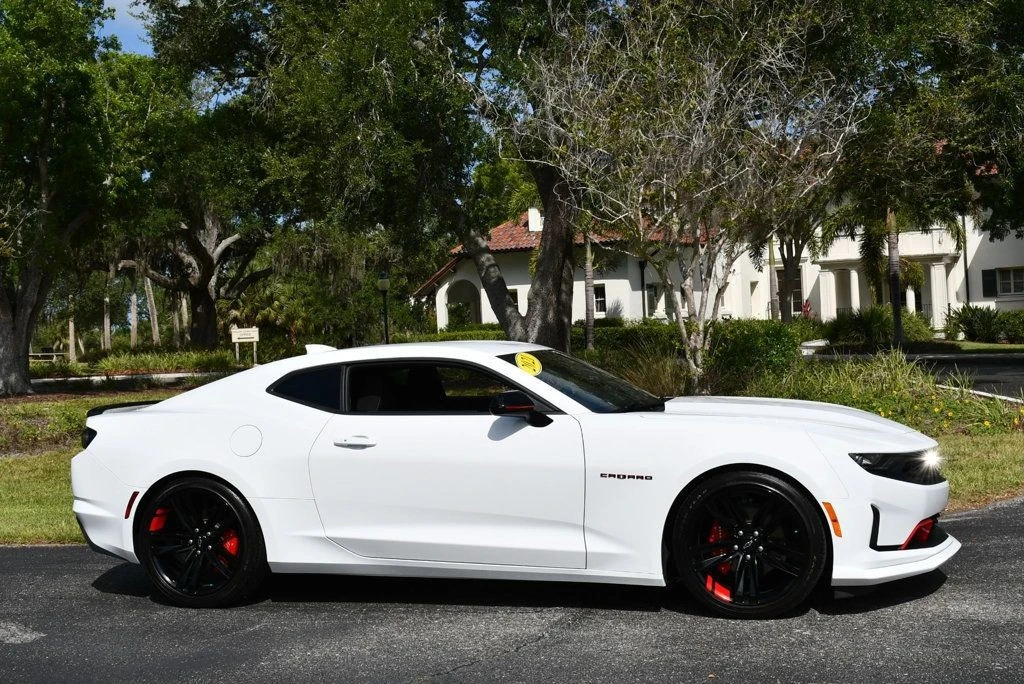 2021 Chevrolet Camaro 6th Gen - Image 8 of 31