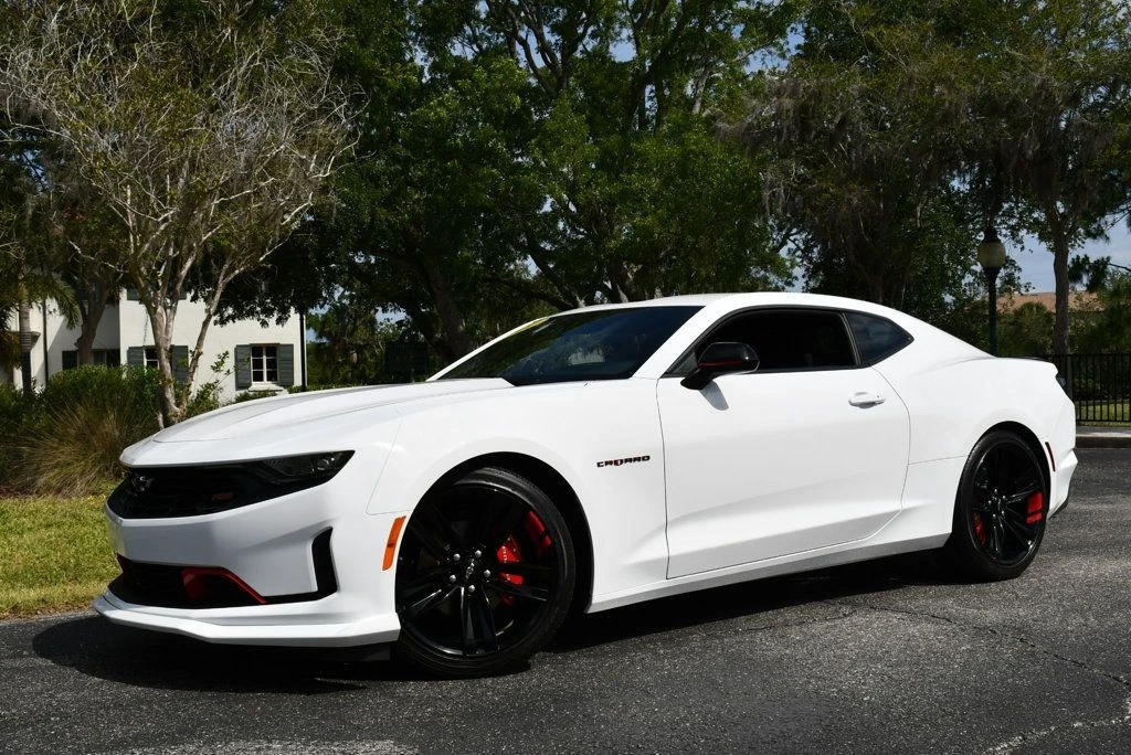 2021 Chevrolet Camaro 6th Gen - Image 2 of 31