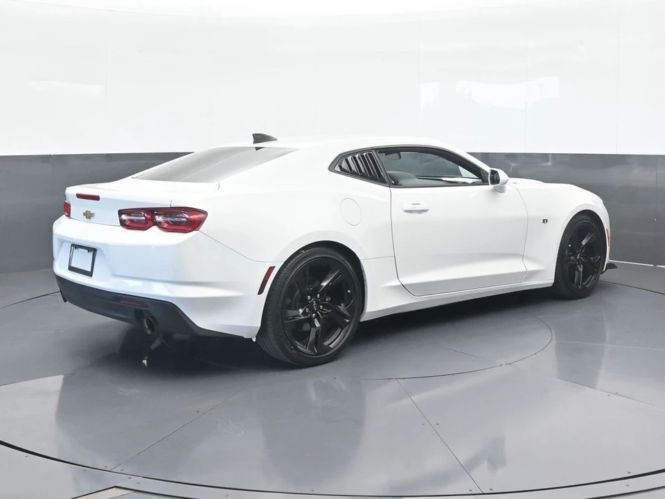 2021 Chevrolet Camaro 6th Gen - Image 6 of 12