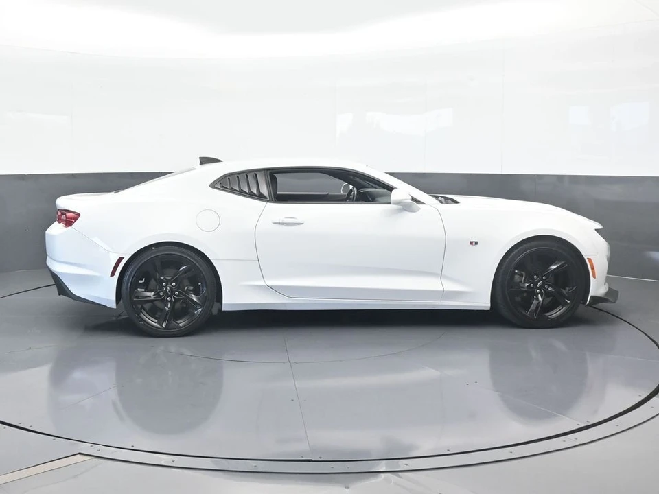 2021 Chevrolet Camaro 6th Gen - Image 7 of 12