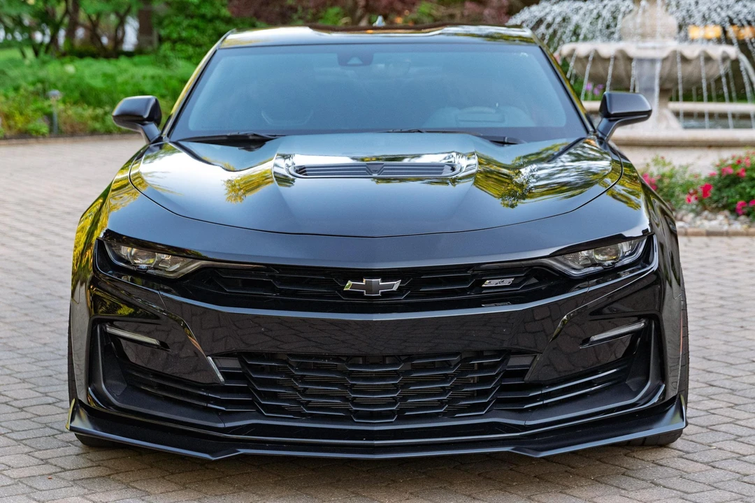 2021 Chevrolet Camaro SS 6th Gen - Image 2 of 31