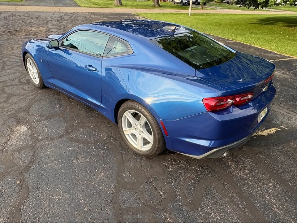 2021 Chevrolet Camaro 6th Gen - Image 2 of 15