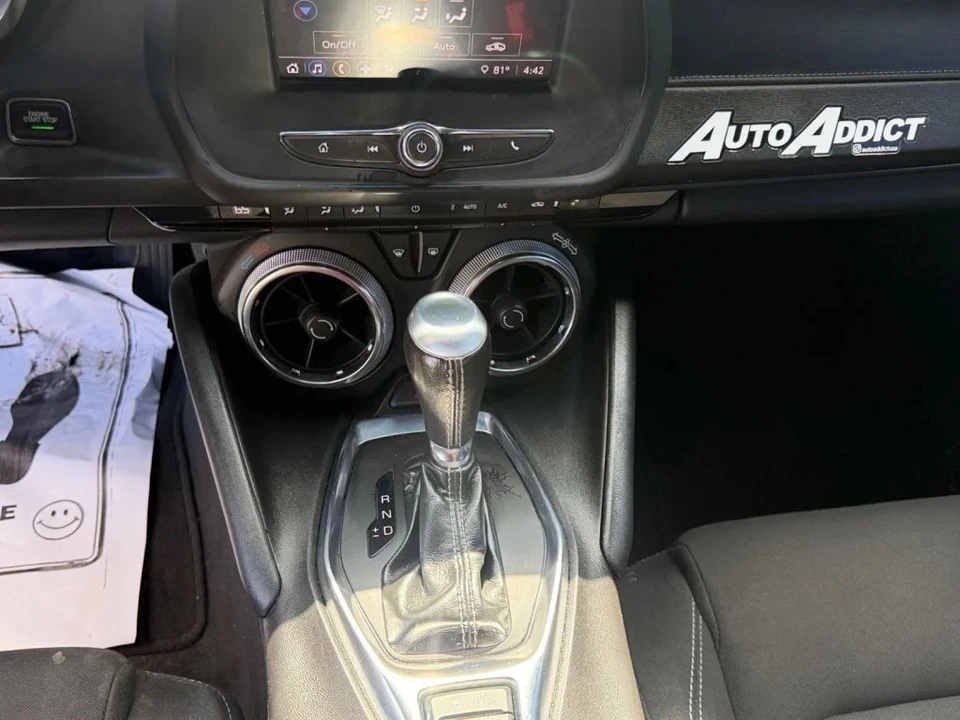 2021 Chevrolet Camaro 6th Gen - Image 15 of 20