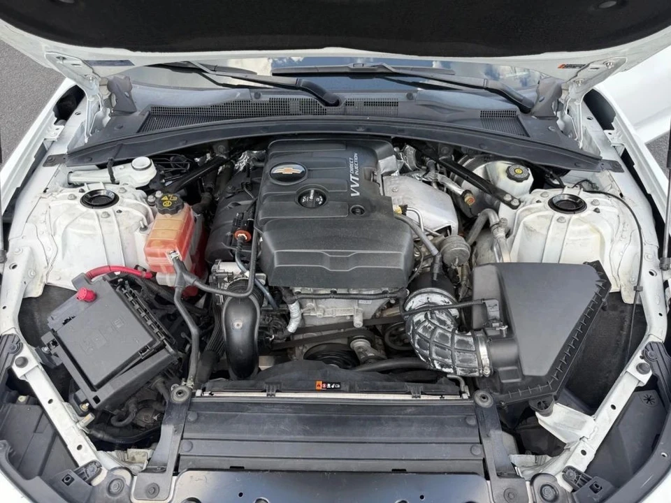 2021 Chevrolet Camaro 6th Gen - Image 18 of 20