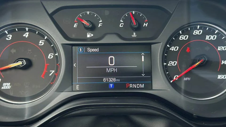 2021 Chevrolet Camaro 6th Gen - Image 8 of 11
