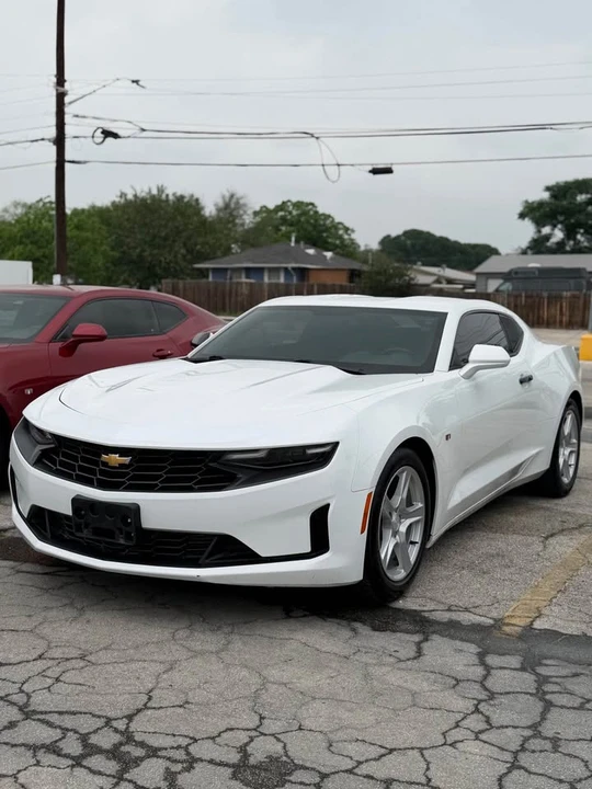 2021 Chevrolet Camaro 6th Gen - Image 2 of 7
