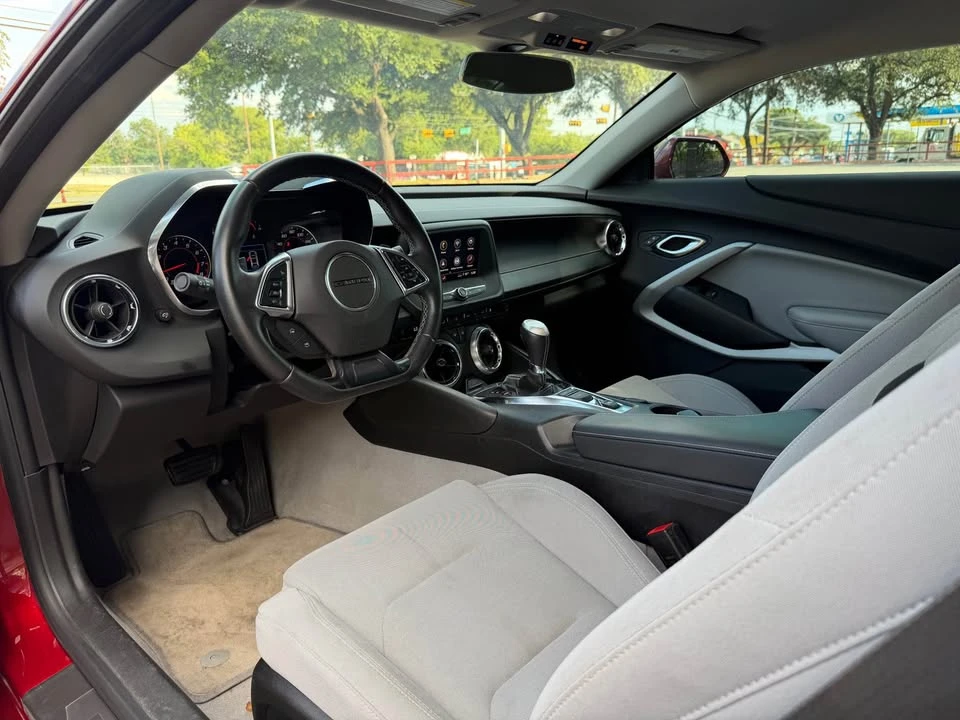 2021 Chevrolet Camaro 6th Gen - Image 9 of 17