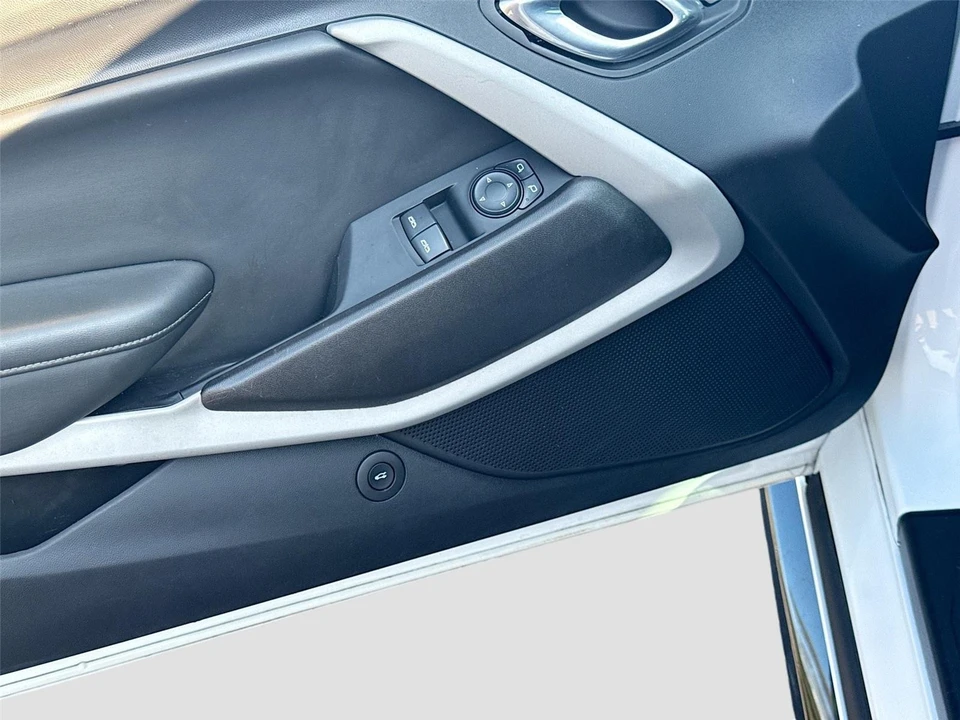 2021 Chevrolet Camaro 6th Gen - Image 18 of 21