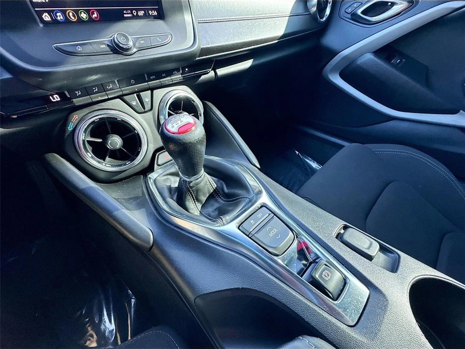 2021 Chevrolet Camaro 6th Gen - Image 16 of 21