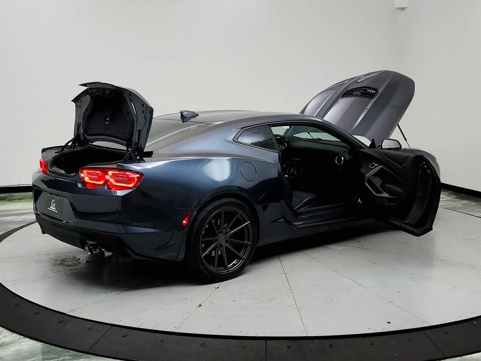 2021 Chevrolet Camaro 6th Gen - Image 11 of 12
