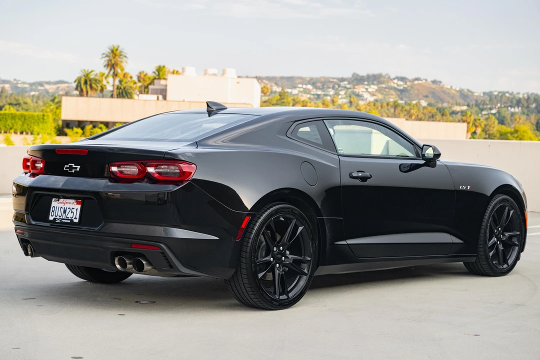 2021 Chevrolet Camaro 6th Gen - Image 9 of 31