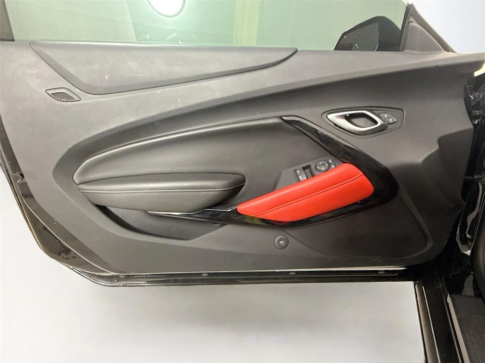 2021 Chevrolet Camaro 6th Gen - Image 6 of 14