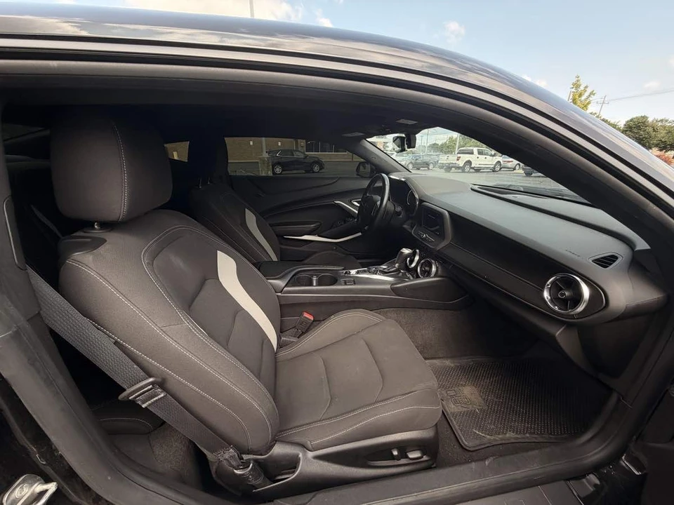 2021 Chevrolet Camaro 6th Gen - Image 14 of 22
