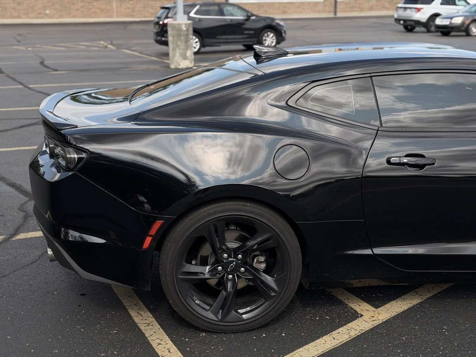 2021 Chevrolet Camaro 6th Gen - Image 5 of 22