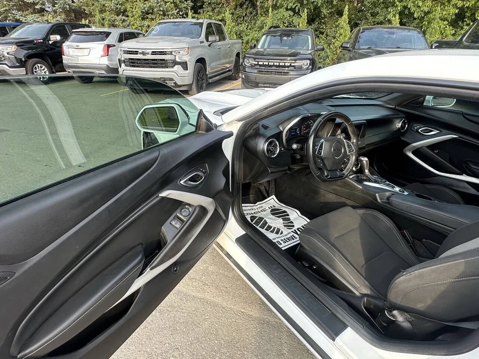 2021 Chevrolet Camaro 6th Gen - Image 17 of 21
